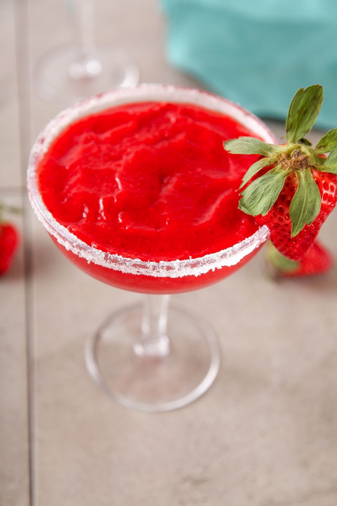Frozen Strawberry Margaritas - Baking Beauty