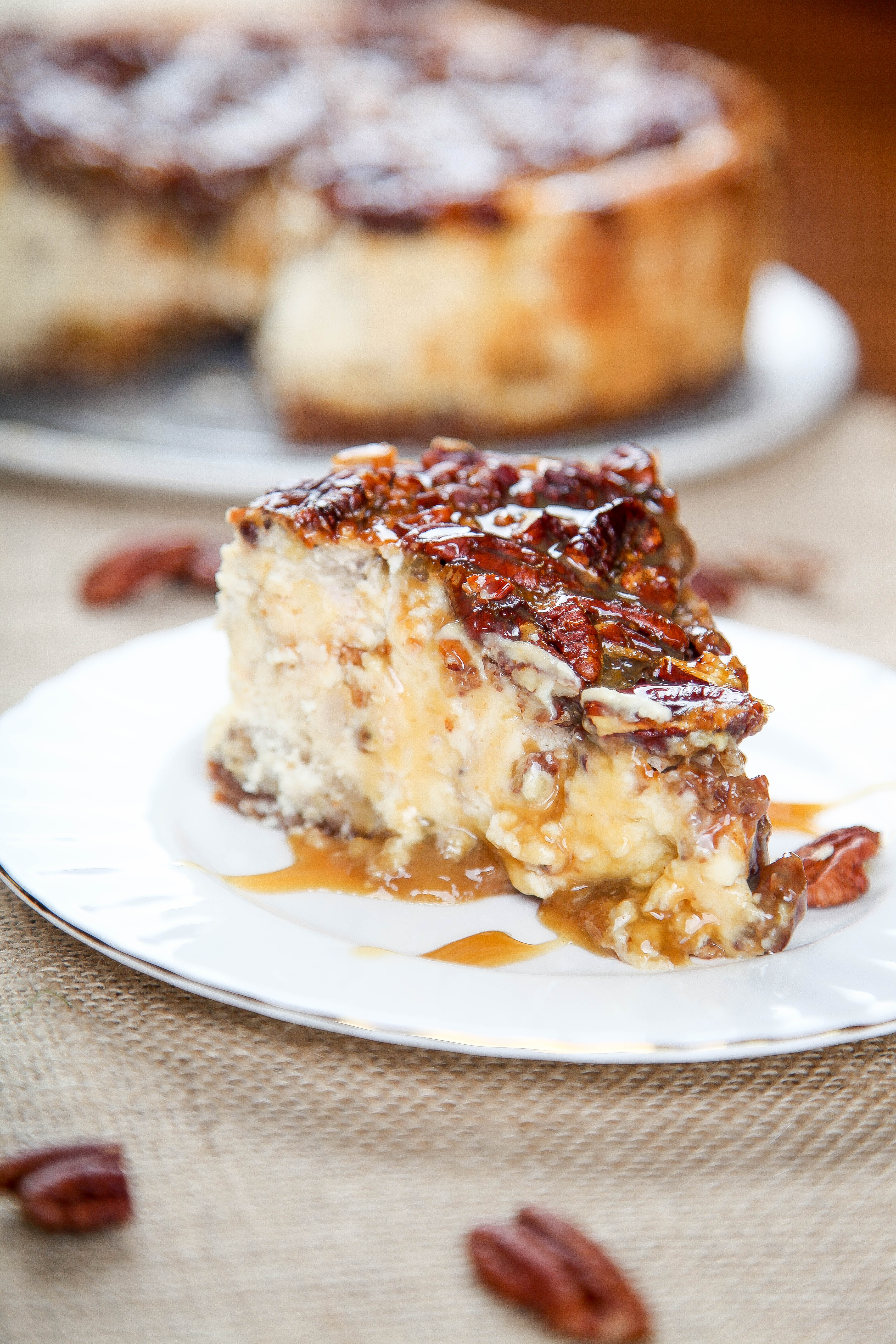 Pecan pie lasagna is the dessert your thanksgiving crowd won't stop ta...