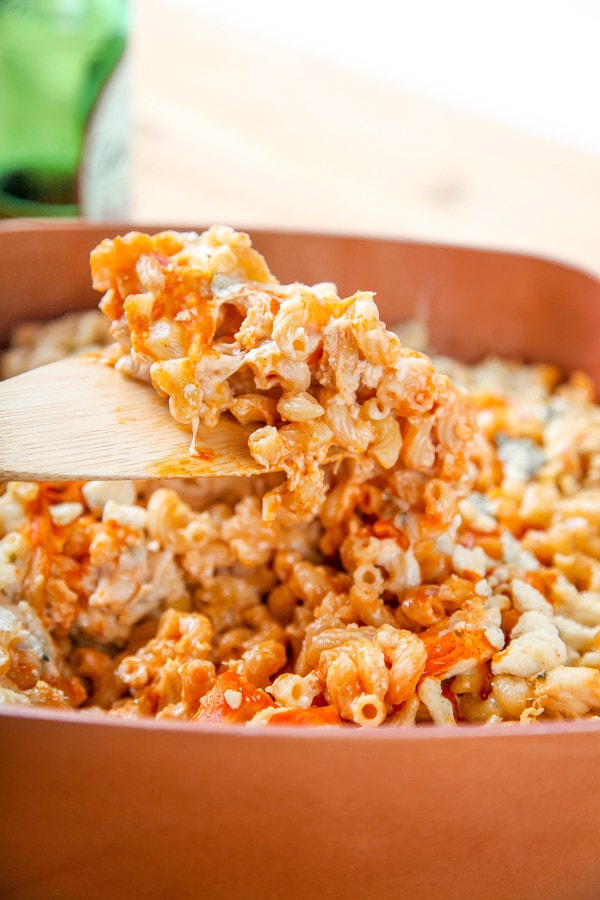 Baked Buffalo Chicken Mac and Cheese