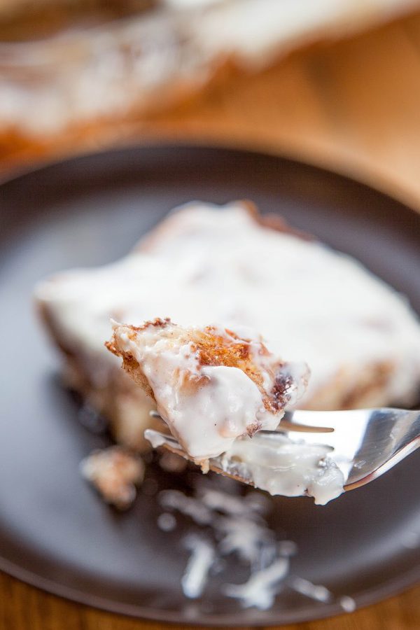 french toast casserole with cinnamon rolls