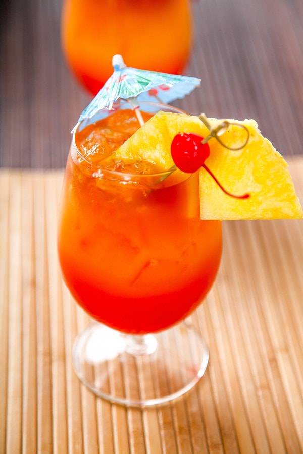 how to make a bahama mama