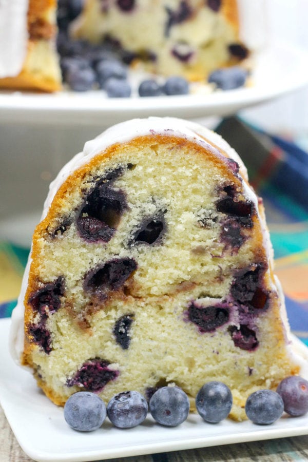 blueberry sour cream coffee cake