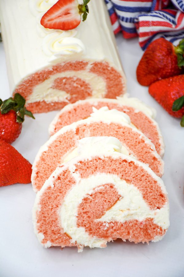 Foolproof Strawberry Swiss Roll - Baking Beauty