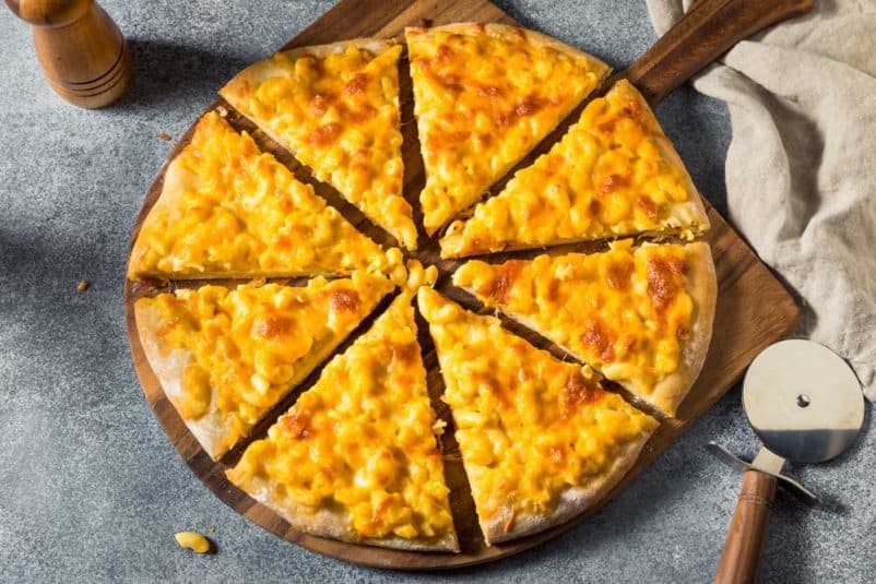 Overhead view of Mac and Cheese Pizza.