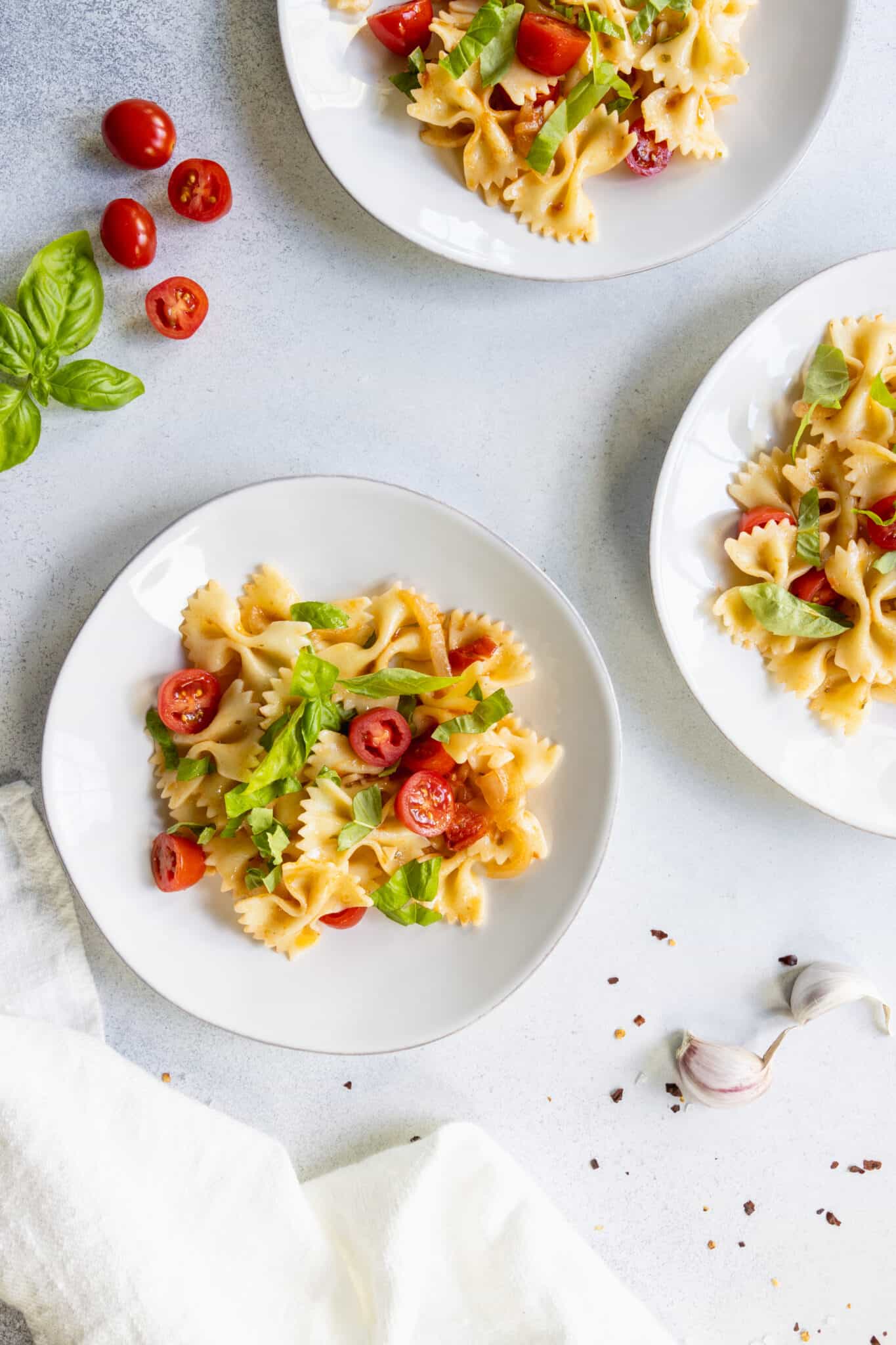One-Pot Pasta served on three plates.