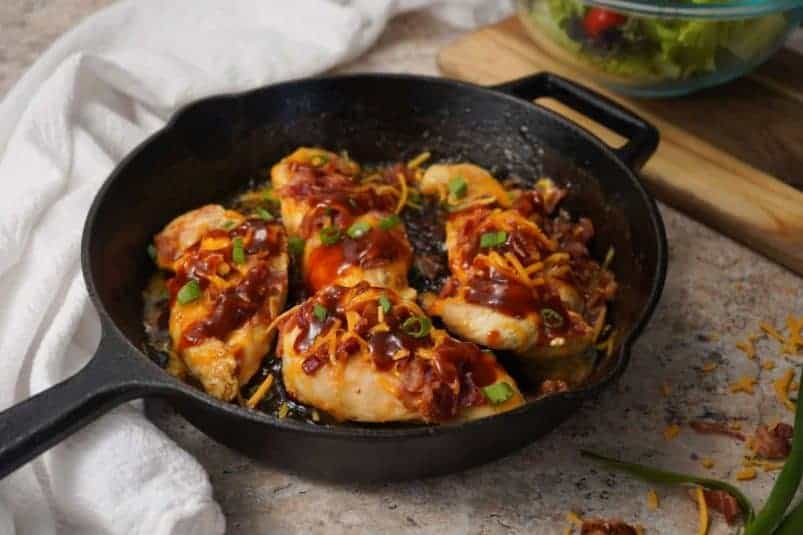 A display of Steakhouse Cheesy Bacon Chicken.