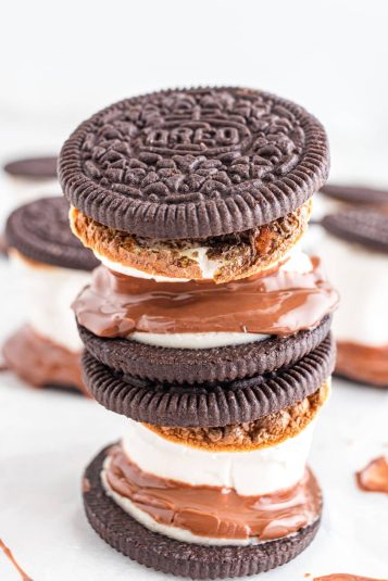 A stack of Oreo S’mores.