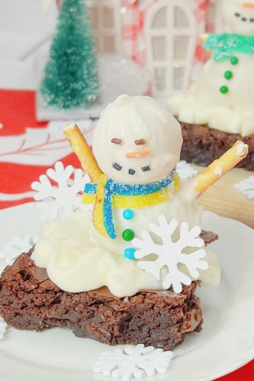Snowman brownie on a plate.