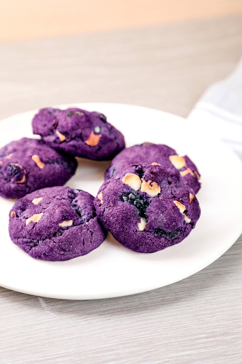 a plate of blueberry white chocolate chip cookies.